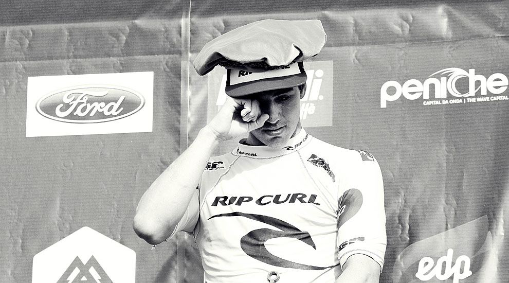 Gabriel crying after coming second to Julian Wilson at Portugal Rip Curl Pro