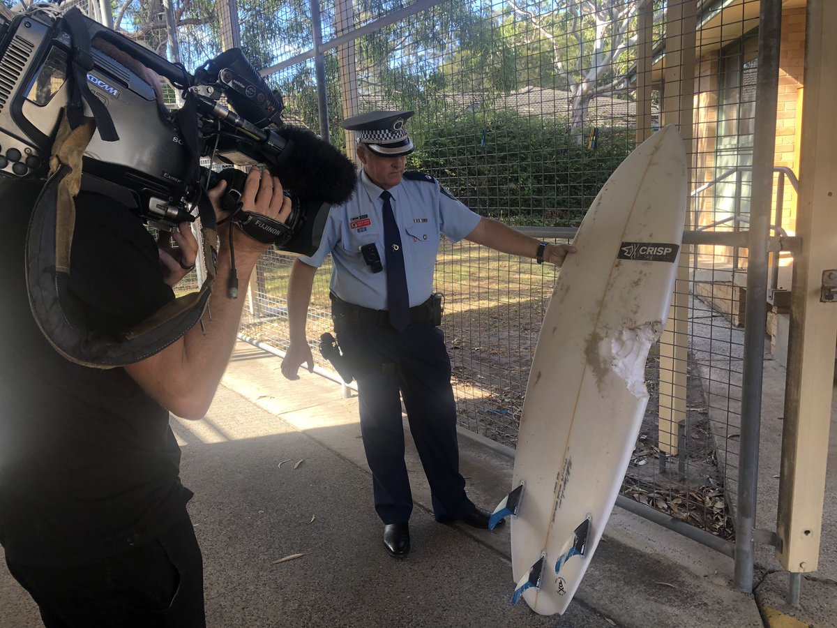 Места нападения. Нападение акул в Австралии 2020. Нападение акулы в Австралии. Акулы в Австралии нападения на берегу. Акула напала на серфера в Австралии.