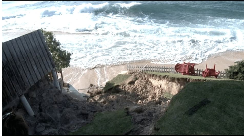 Buy: Surf Star'S Beachfront House That Was Almost Lost To The Pacific Six Years Ago For $Us2.5 Million! 1