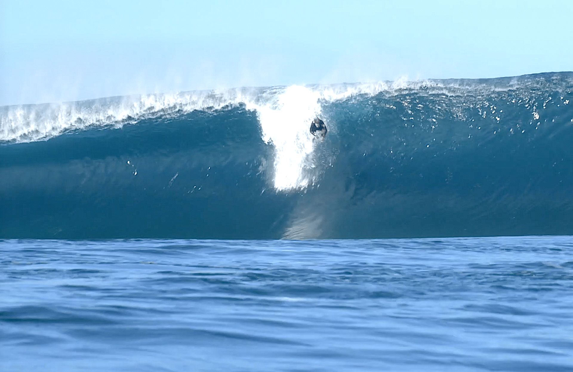 Hawaii's Barron Mamiya wins first career Championship Tour event at Sunset  Beach to become top ranked surfer in the world