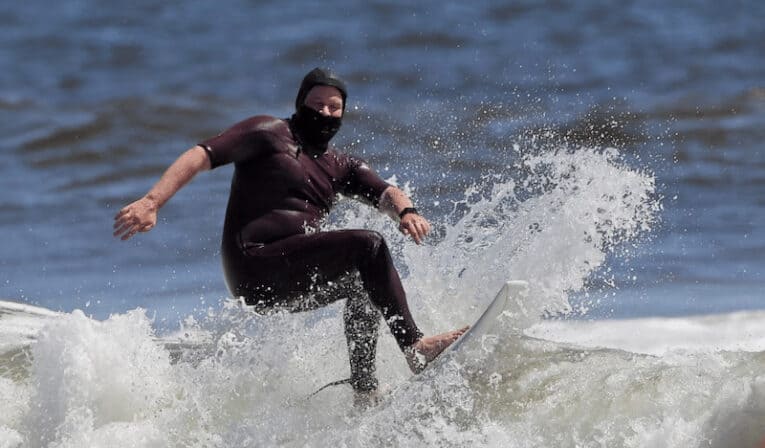Dastardly Thieves Use Raging Malibu Fire As Cover To Rob Iconic Zuma Jay'S Surf Shop 1