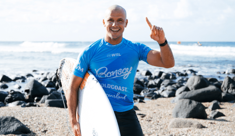 Professional surfers go claim crazy at Gold Coast Pro!